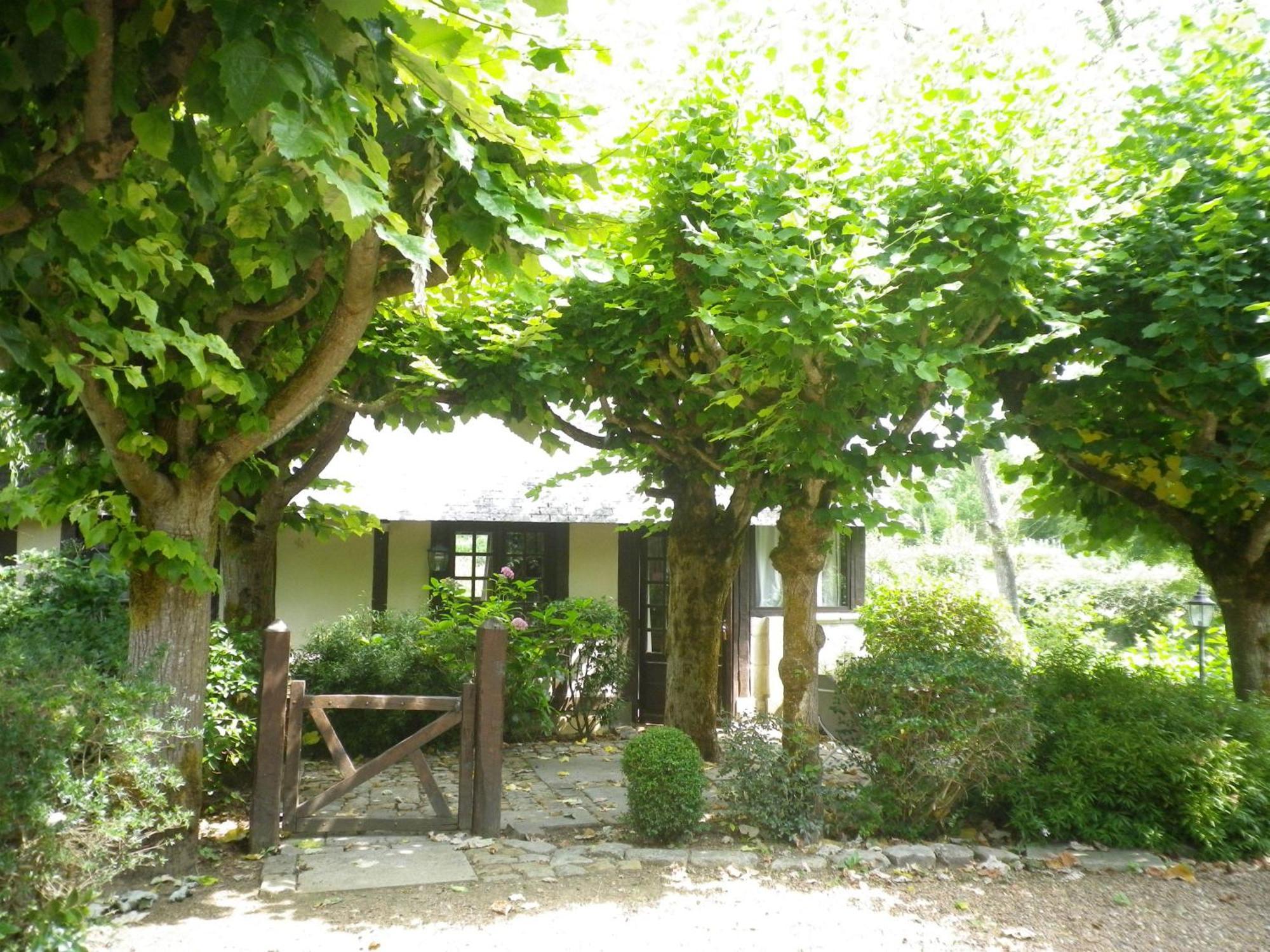 Hotel-Restaurant Ricordeau Loué Exterior photo